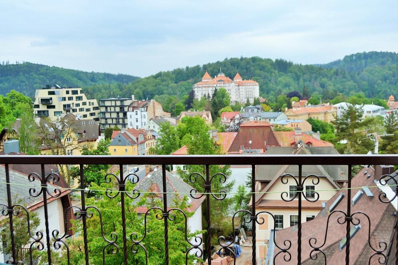 Apartments Nicol Karlowe Wary Zewnętrze zdjęcie