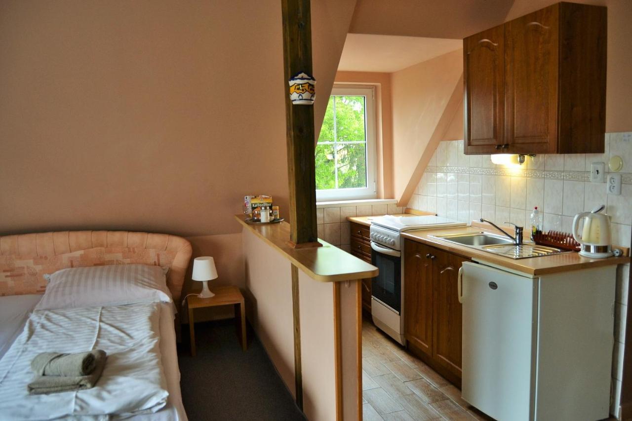 Apartments Nicol Karlowe Wary Zewnętrze zdjęcie